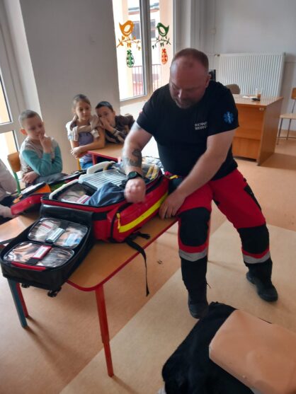22.03.2024 - Szkolenie na temat pierwszej pomocy uczniów klas drugich