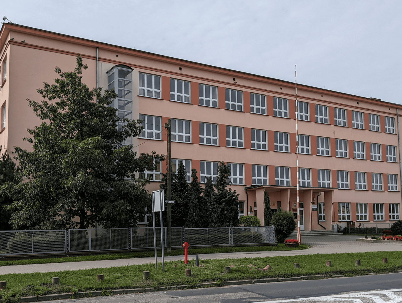 Dni wolne od zajęć dla klas 4-7 w związku z organizacją i przeprowadzeniem egzaminu ósmoklasisty